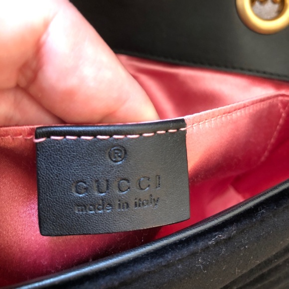 ❌ SOLD❌ Authentic Gucci velvet small marmont - Picture 5 of 8